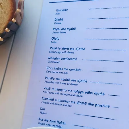 Royal Blue ديرمي