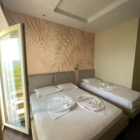 Royal Blue 4* Dhërmi