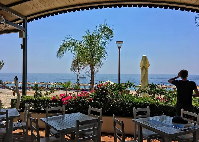 Hotell Royal Blue Dhërmi