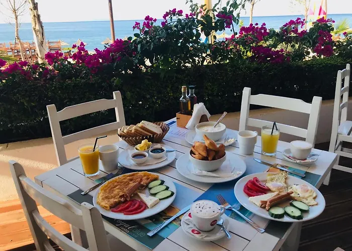 Hotell Royal Blue 4*